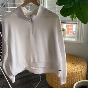 Retro inspired pullover sweater